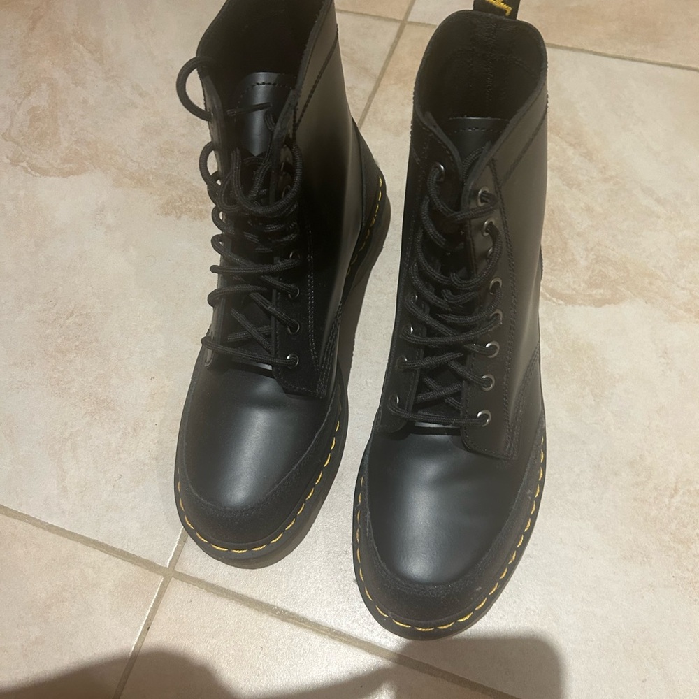 MENS Dr. Martens Black Leather Boots